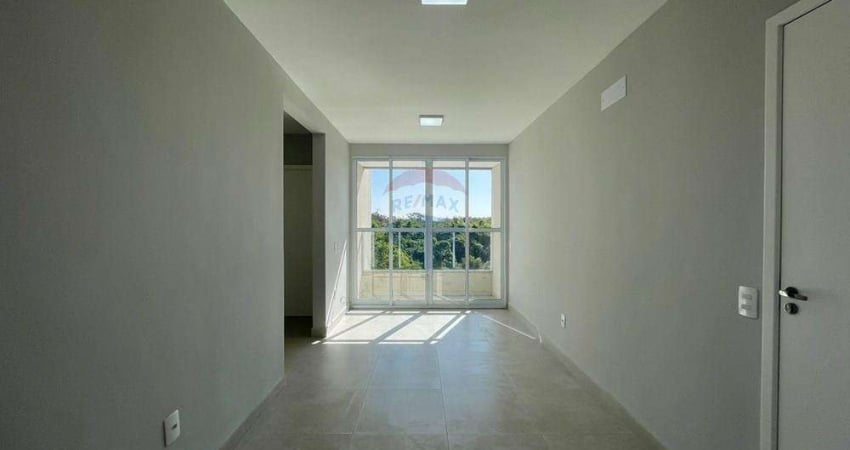 Apartamento residencial Condomínio Portal Vila das Hadassas dois quartos e varanda