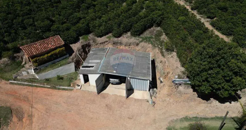 Sítio à venda em serra negra- s.p. área total 100.791 m2 , área útil aprox. 480 m2 , 9 dormitórios, 4 banheiros, 2 vagas cobertas