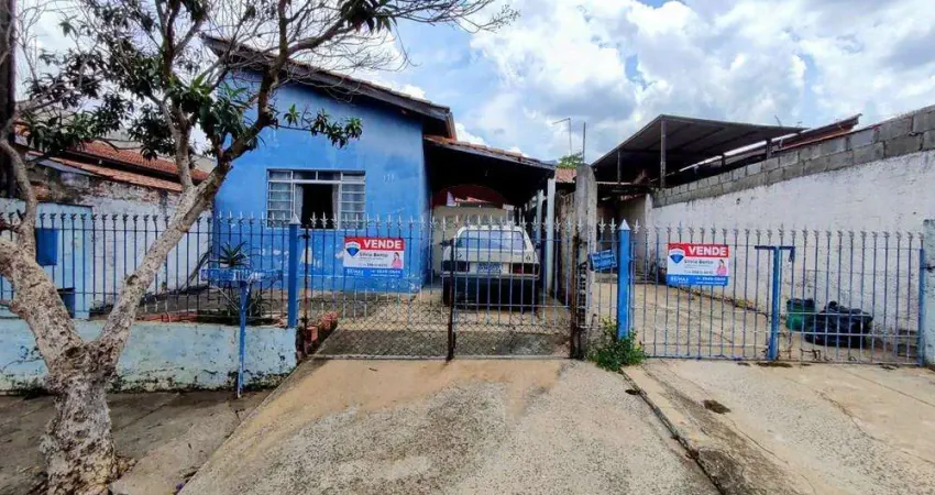 Casa com 3 quartos à venda na Rua Jorge Duarte Filho, 170, Parque das Laranjeiras, Mogi Mirim