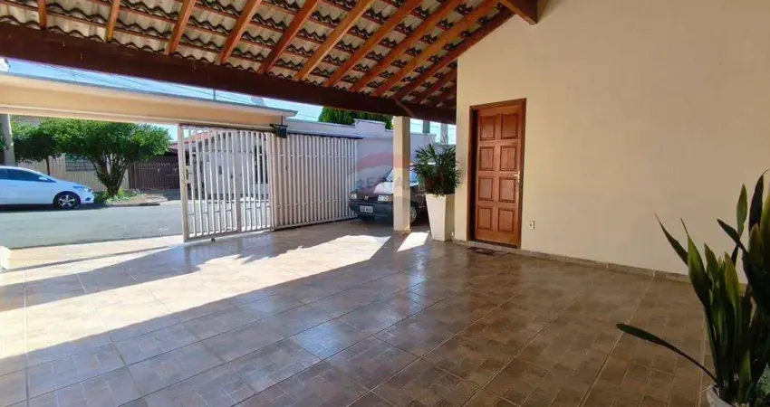 Casa Completa com Área Gourmet, Edícula e 3 Vagas – Conforto e Espaço em Terreno de 250 m²!