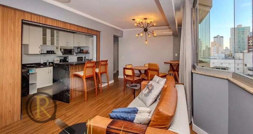 Apartamento quadra-mar mobiliado com 3 dormitórios (sendo 1 suíte) no coração de BC