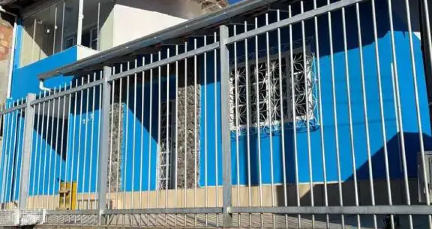Casa com 3 quartos à venda na Rua Peru, Nações, Balneário Camboriú