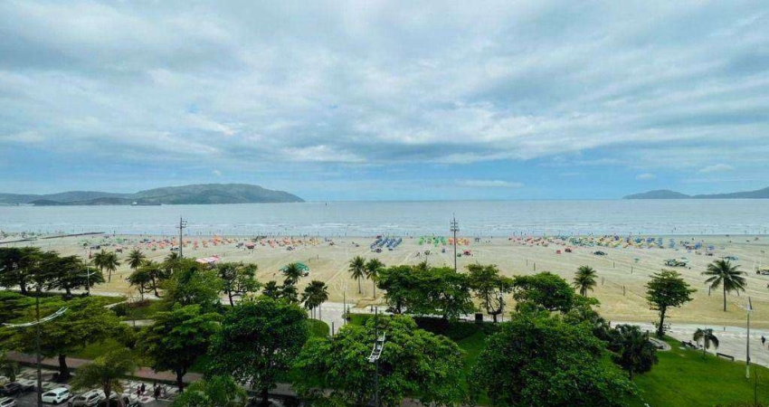 Apartamento de Alto Padrão Porteira Fechada com 3 Quartos em Santos
