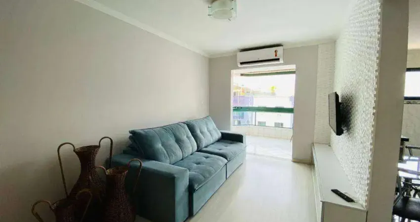Apartamento com 2 Quartos para alugar no Canto do Forte em Praia Grande/SP