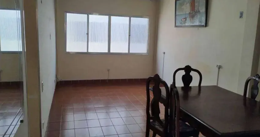 Apartamento com 2 Quartos no Guilhermina 400 Metros da Praia