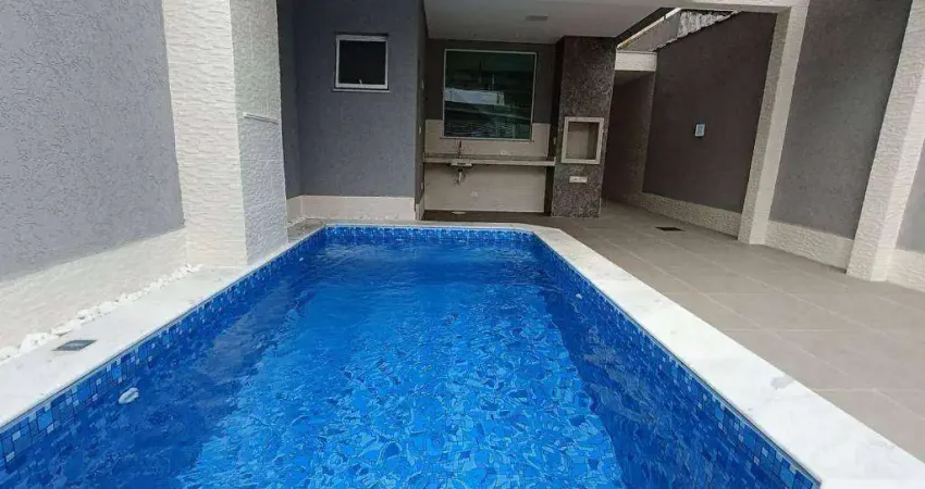 Casa com 3 quartos à venda na Rua Bororós, Tupi, Praia Grande