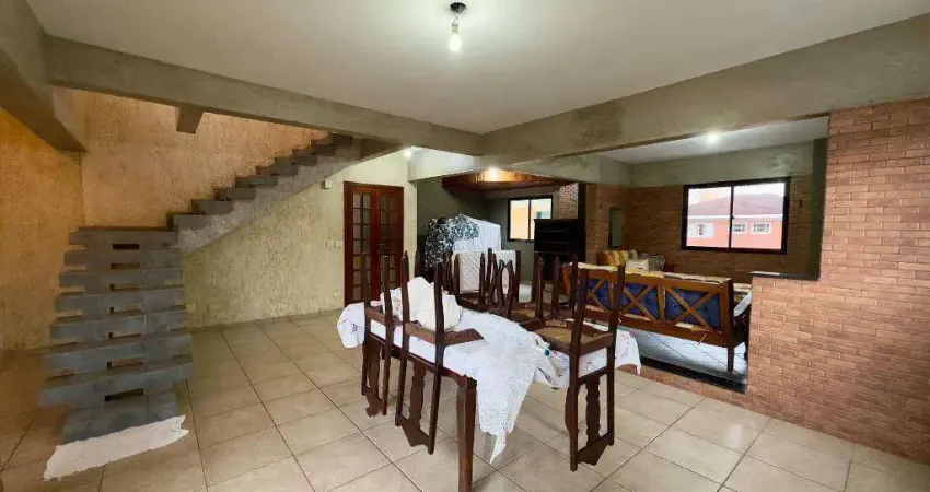 Cobertura Duplex com 4 Dormitórios à Venda na Tupi – 200m da Praia