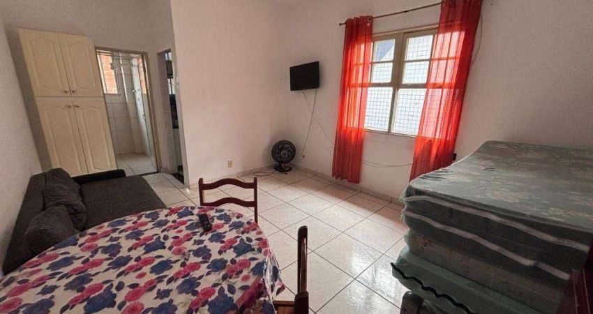 Kitnet Mobiliada na Guilhermina com 40m² – Aceita Financiamento!
