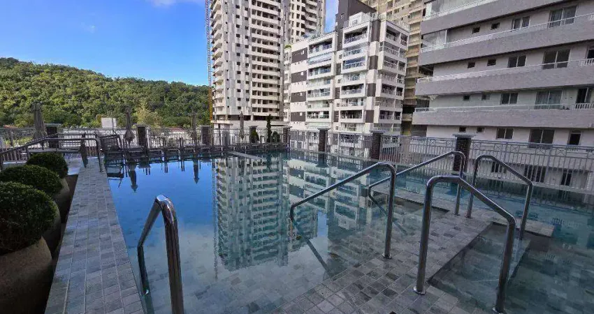 Apartamento 2 Suítes no Canto do Forte com Lazer Completo a 400m da Praia