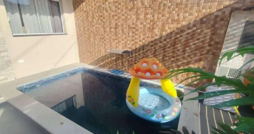 Sobrado para alugar com 3 Quartos no Canto do Forte em Praia Grande/SP