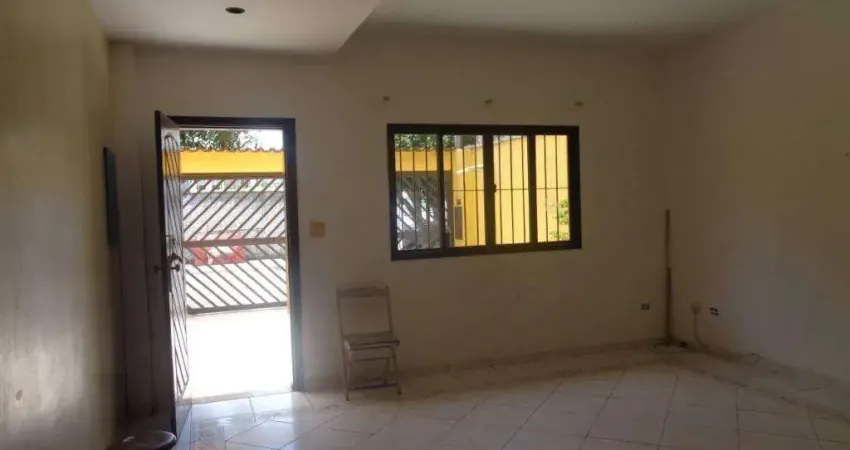Casa com 2 quartos para alugar na Rua Peru, Guilhermina, Praia Grande