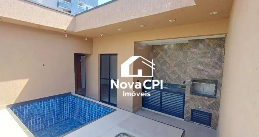 Sobrado triplex com piscina 3 quartos e 2 vagas na praia grande