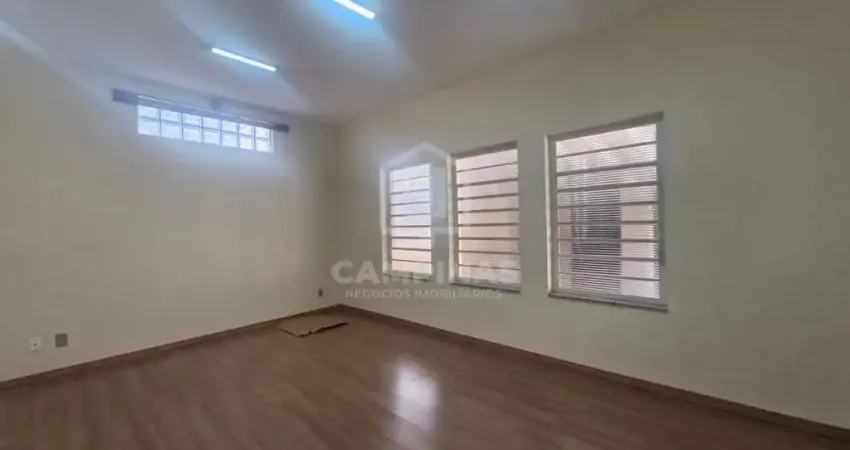 Casa com 3 quartos para alugar na Serra do Piauí, 119, Jardim Proença, Campinas
