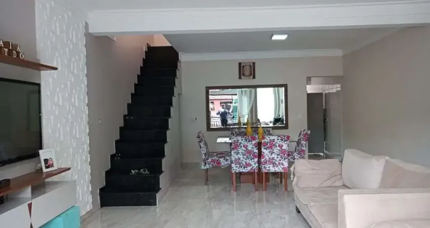 Sobrado com 3 dormitórios à venda, 120 m² por R$ 640.000,00 - Cooperativa - São Bernardo do Campo/SP