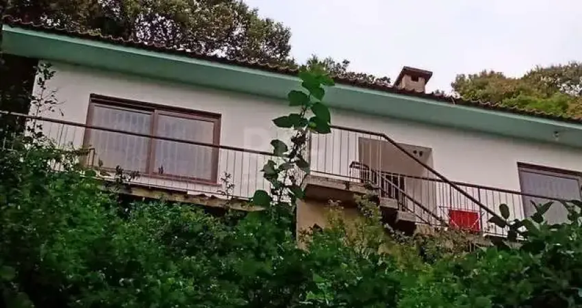 Casa em condomínio fechado com 3 quartos à venda na Rua Hygino Russi Lima, Ponta Grossa, Porto Alegre