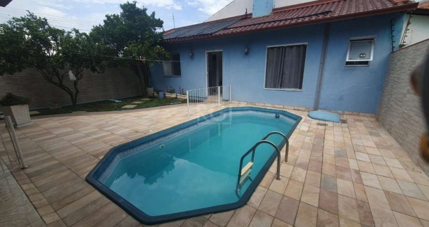 Casa com 3 quartos à venda na Rua Eliza Tevah, Hípica, Porto Alegre