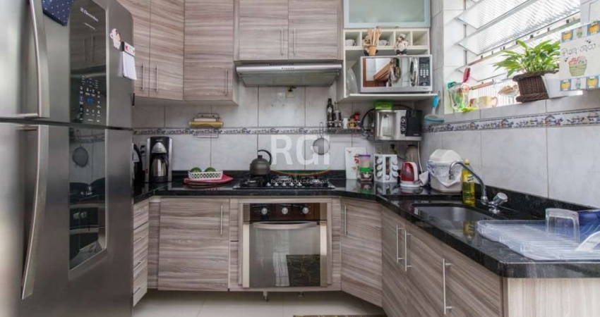 Casa com 5 quartos à venda na Rua Guilherme Schell, Santo Antônio, Porto Alegre