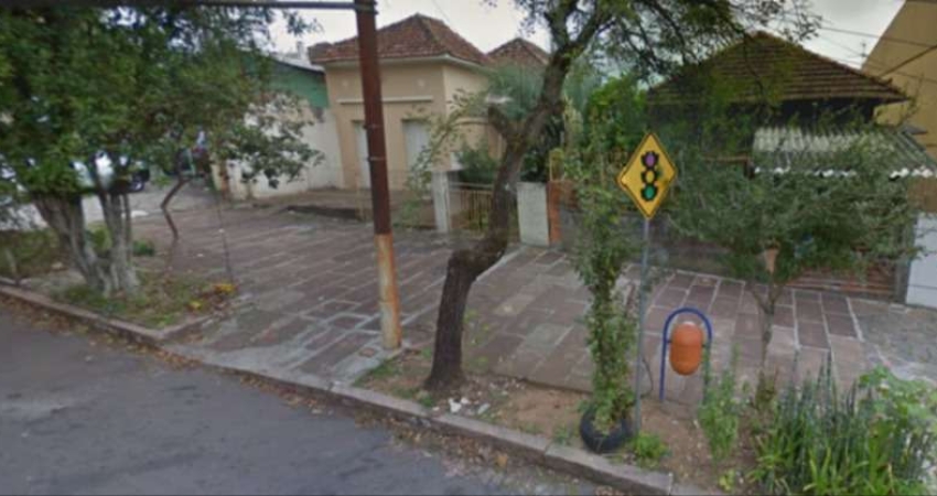 Terreno à venda na Rua Luiz de Camões, Santo Antônio, Porto Alegre