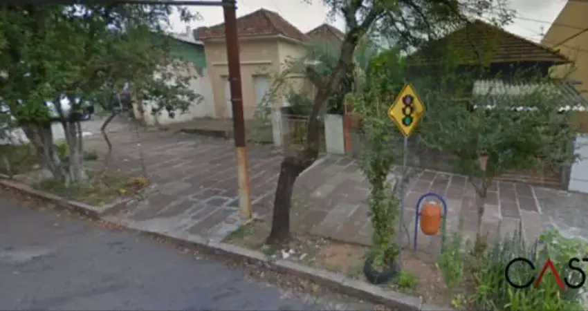 Terreno à venda na Rua Luiz de Camões, 82, Santo Antônio, Porto Alegre