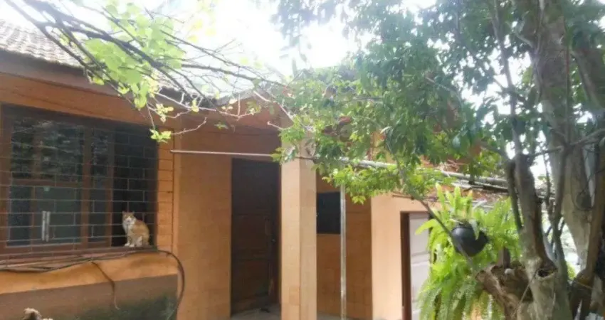 Casa com 4 quartos à venda na Rua Januário Scalzilli, Santa Tereza, Porto Alegre