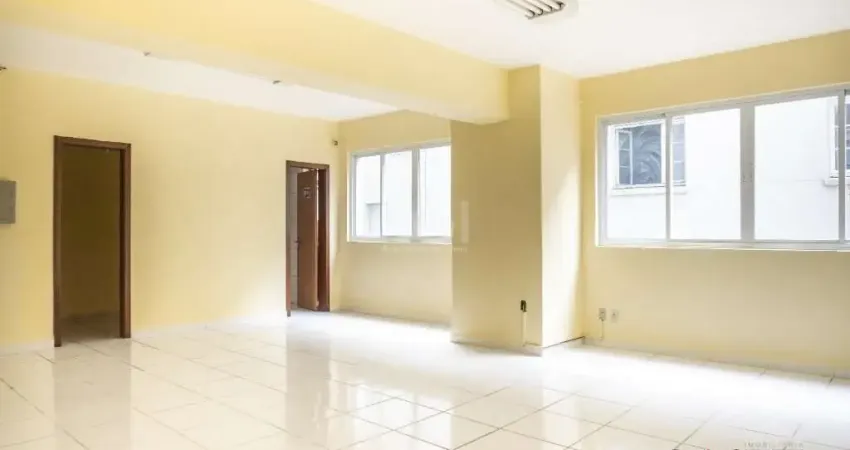 Sala comercial à venda na Travessa Francisco de Leonardo Truda, 40, Centro Histórico, Porto Alegre