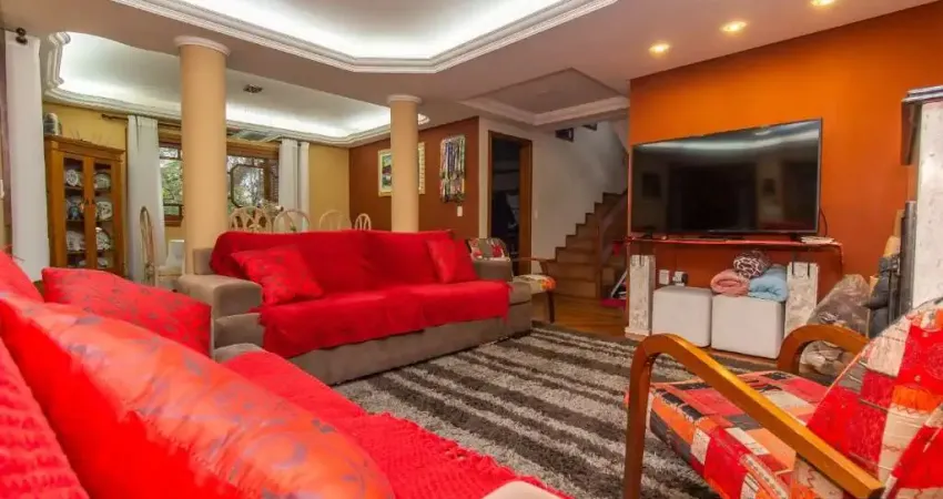 Casa com 5 quartos à venda na Estrada das Três Meninas, 3421, Vila Nova, Porto Alegre