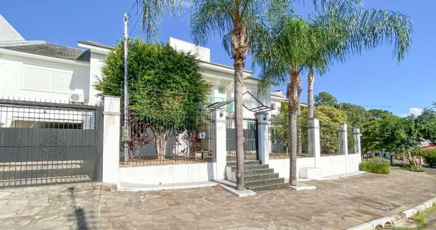 Casa com 5 quartos para alugar na Rua Monte Bonito, Jardim Floresta, Porto Alegre