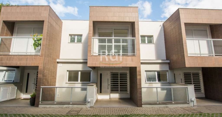 Casa em condomínio fechado com 3 quartos à venda na Avenida Pinheiro Borda, Cristal, Porto Alegre