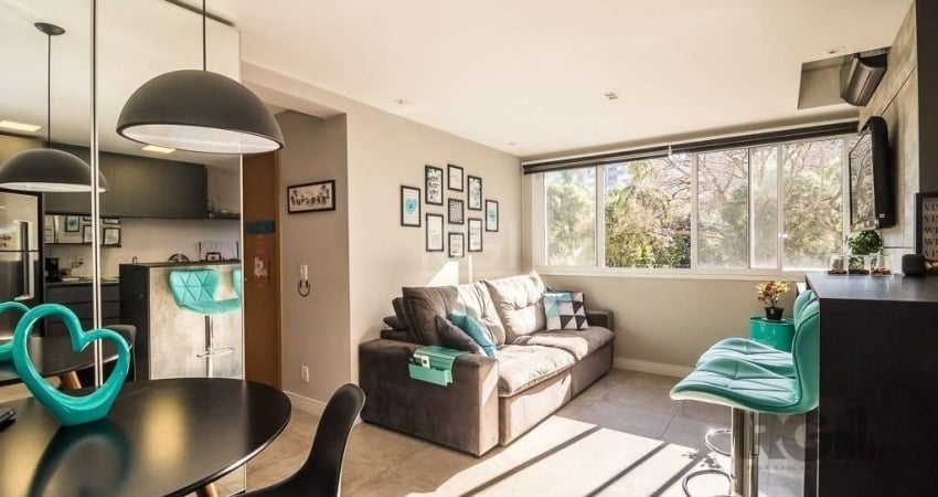 Apartamento com 2 quartos à venda na Rua Dário Totta, Teresópolis, Porto Alegre