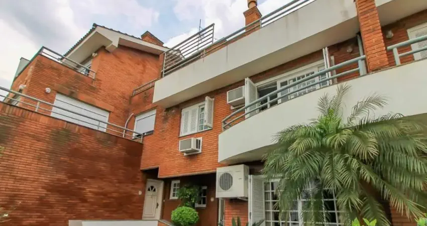 Casa em condomínio fechado com 4 quartos à venda na Rua Professor Doutor Milton Guerreiro, 270, Santa Tereza, Porto Alegre