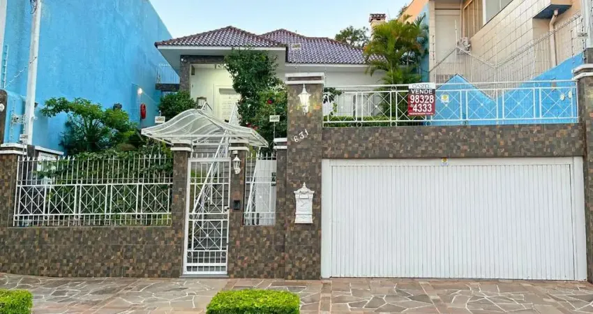 Casa com 4 quartos à venda na Rua Cariri, 631, Vila Assunção, Porto Alegre