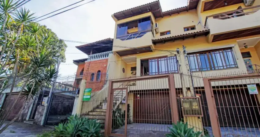 Casa com 3 quartos à venda na Rua Alberto Silva, 830, Vila Ipiranga, Porto Alegre
