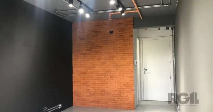 Sala comercial à venda na Avenida Assis Brasil, São Sebastião, Porto Alegre