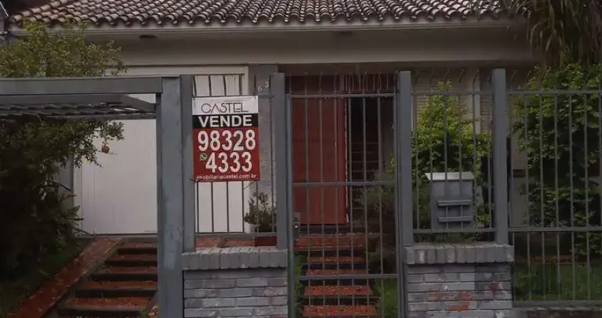 Casa com 3 quartos à venda na Rua Hugo Ribeiro, Menino Deus, Porto Alegre