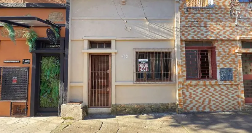 Casa com 2 quartos à venda na Rua Barão do Triunfo, 412, Menino Deus, Porto Alegre