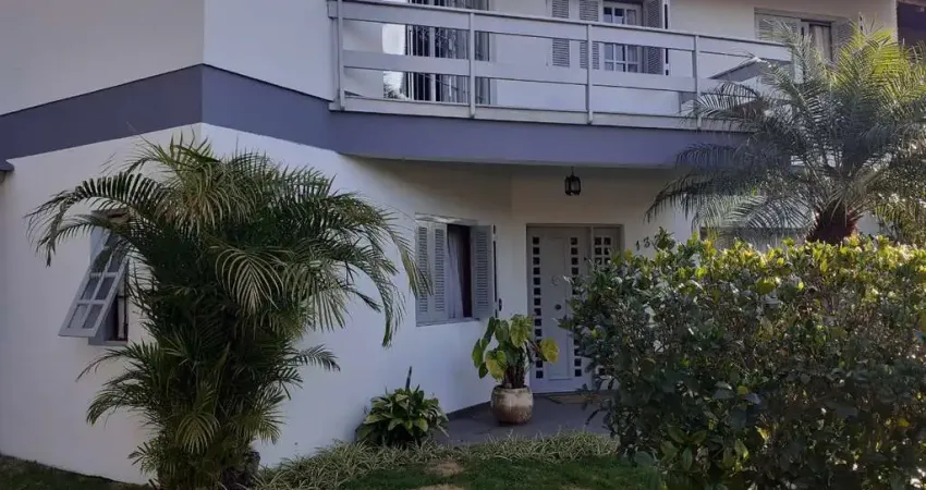 Casa com 3 quartos à venda na Rua Torres, Ipanema, Porto Alegre