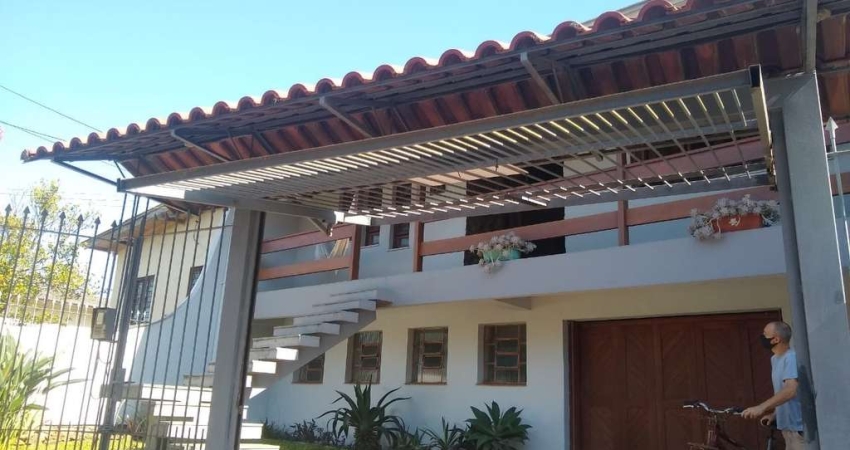 Casa com 3 quartos à venda na Estrada João Vedana, Cavalhada, Porto Alegre