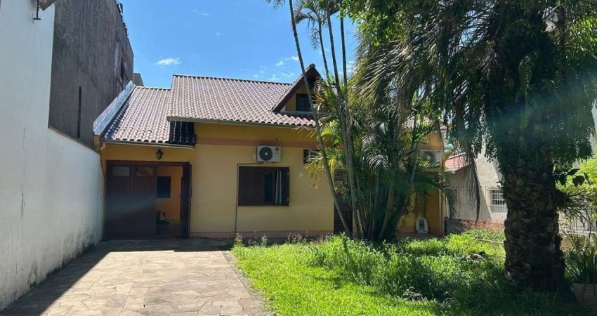 Casa com 4 quartos à venda na Avenida Farroupilha, Nossa Senhora das Graças, Canoas