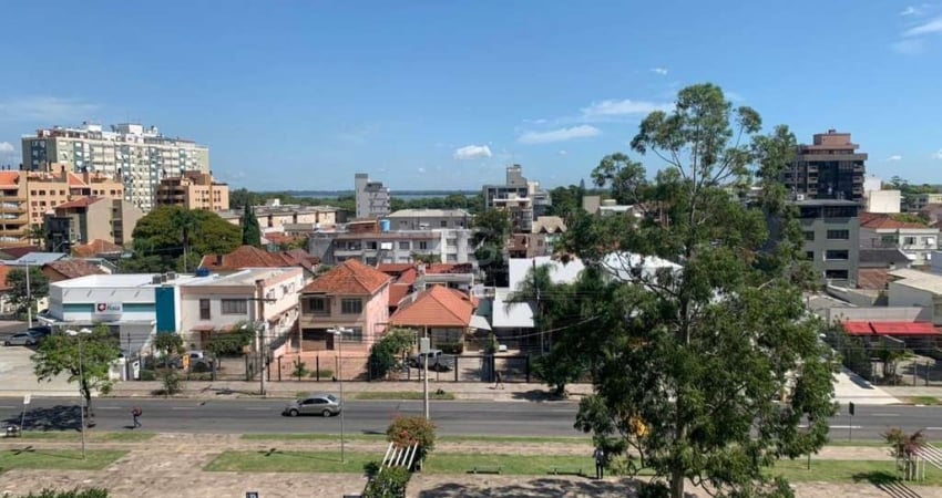 Apartamento com 3 quartos para alugar na Rua Dona Augusta, Menino Deus, Porto Alegre
