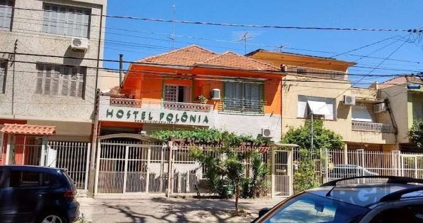 Casa comercial para alugar na Avenida Polônia, São Geraldo, Porto Alegre