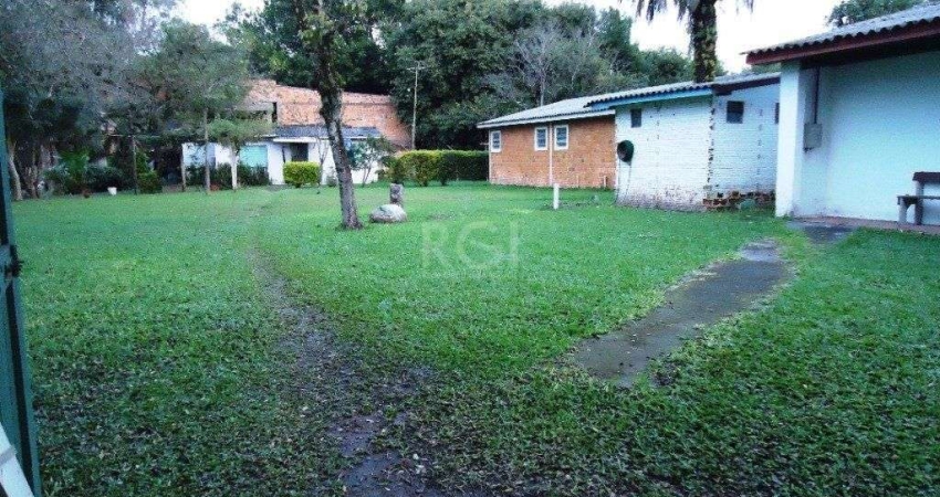 Sítio para Venda - 600m², 3 dormitórios, 70 vagas - Chapéu do Sol