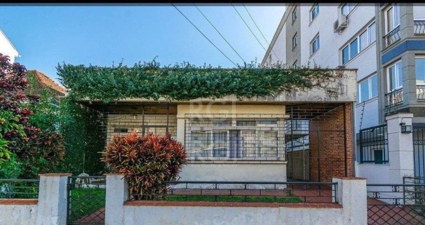 Casa para Venda - 166.52m², 3 dormitórios, Petrópolis