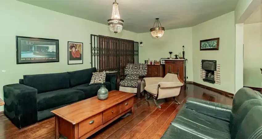 Casa com 4 quartos à venda na Rua Itapitocaí, 128, Cristal, Porto Alegre