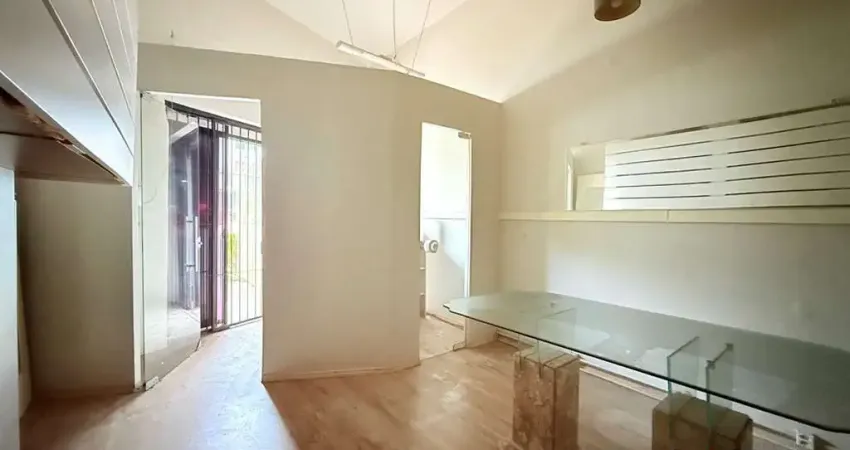 Sala comercial à venda na Avenida Protásio Alves, 3539, Petrópolis, Porto Alegre
