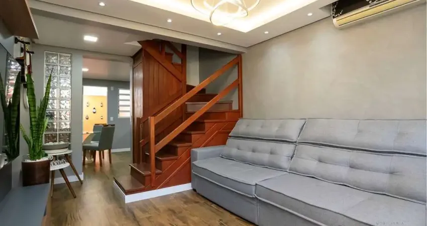 Casa em condomínio fechado com 2 quartos à venda na Avenida José Aloísio Filho, 801, Humaitá, Porto Alegre