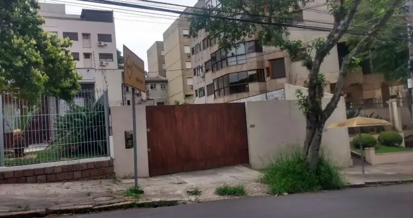 Terreno à venda na Rua Portugal, 595, São João, Porto Alegre