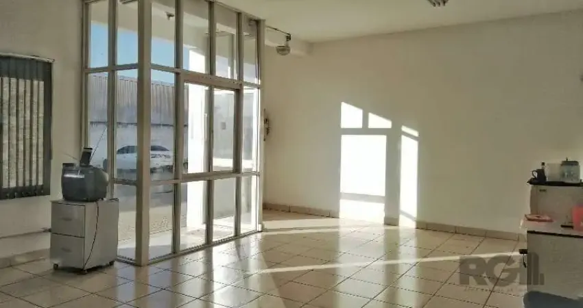 Barracão / Galpão / Depósito para alugar na Rua Eugênio Rubbo, 375, Anchieta, Porto Alegre
