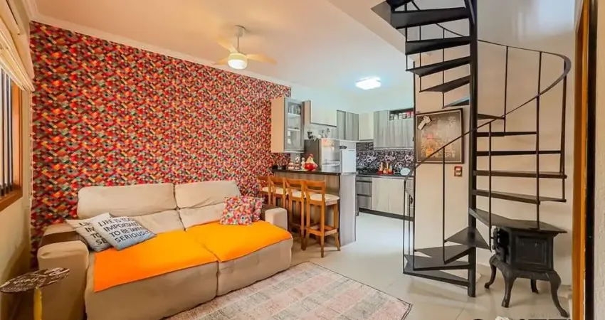 Casa em condomínio fechado com 2 quartos à venda na Avenida Outeiro, 83, Partenon, Porto Alegre