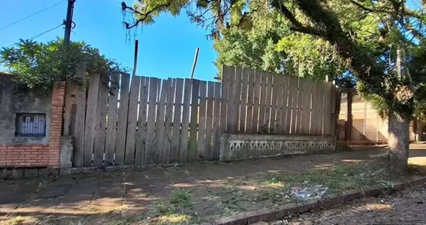 Terreno à venda na Rua Aldrovando Leão, 354, Vila Jardim, Porto Alegre