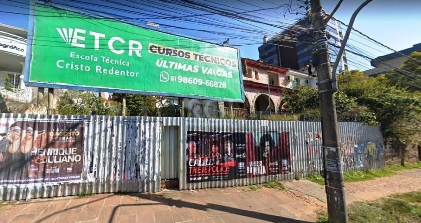 Terreno para Venda - 0m², 0 dormitórios, Petrópolis